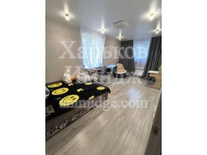 Продам 3 -х комнатую квартиру на 1 этаже 9 этажного дома новострой Мира 1  метро Масельского ХТЗ